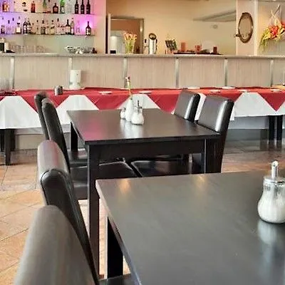 Plaza Inn Hamburg Moorfleet 3*,